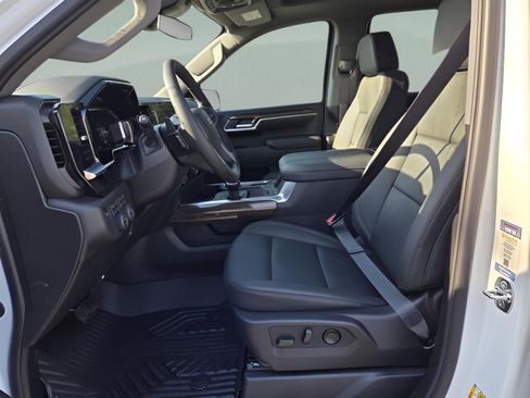 New 2026 Chevrolet Silverado 1500 RST w/ RST All Star Premium Package image 6