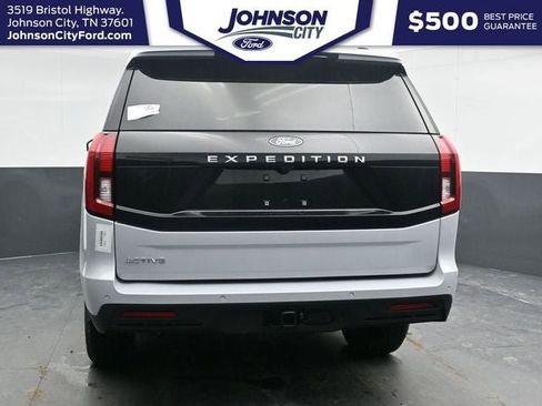 New 2026 Ford Expedition Active AWD/4WD image 11