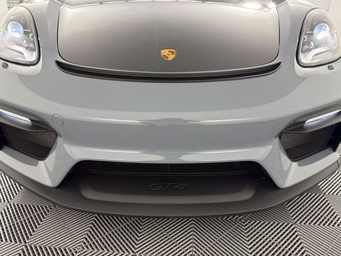 Certified 2023 Porsche 718 Cayman GT4 RWD image 33