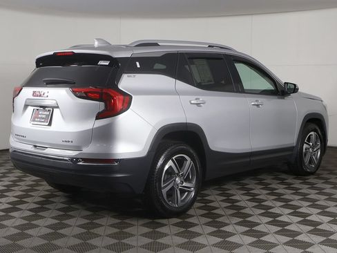 Used 2021 GMC Terrain SLT w/ Infotainment Package II AWD/4WD image 10