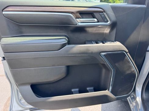 Used 2024 Chevrolet Silverado 1500 LT AWD/4WD image 22