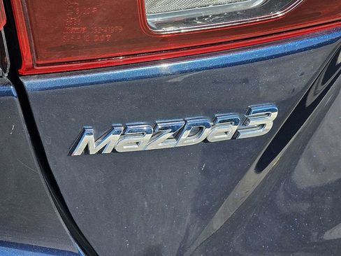 Used 2018 MAZDA MAZDA3 Touring image 13