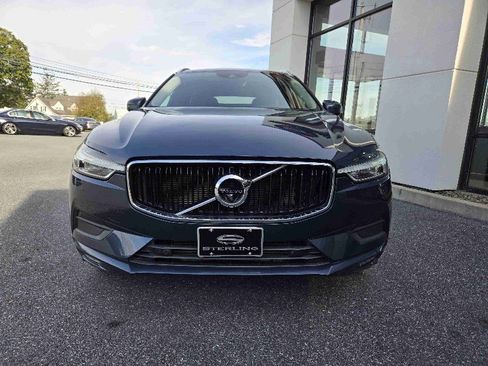 Used 2018 Volvo XC60 T6 Momentum w/ Convenience Package image 8