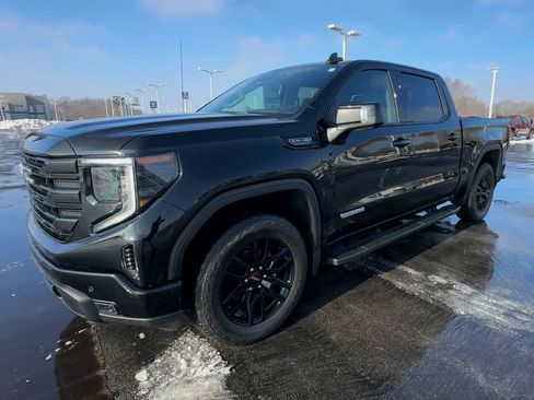 Certified 2024 GMC Sierra 1500 Elevation w/ Elevation Premium Package image 4