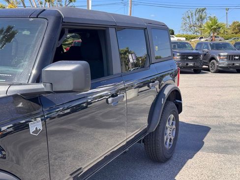New 2026 Ford Bronco Big Bend image 9