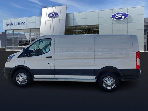 Certified 2023 Ford Transit 250 Low Roof AWD w/ Exterior Upgrade Package image 5