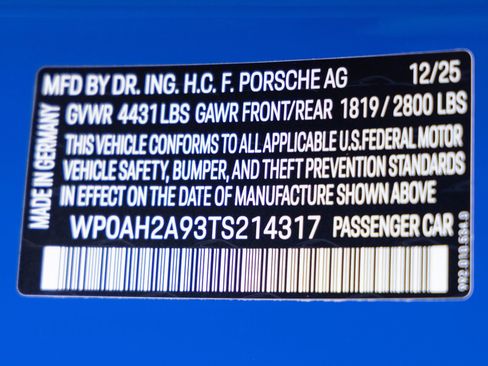 Certified 2026 Porsche 911 Carrera 4S AWD/4WD image 34