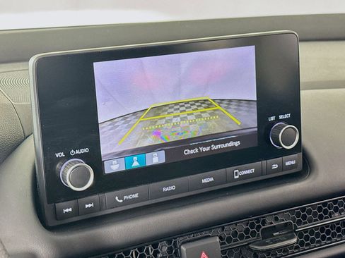 Used 2025 Honda HR-V LX image 15