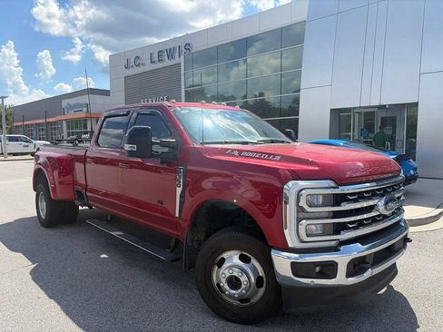 Used 2024 Ford F350 Lariat w/ Lariat Ultimate Package AWD/4WD image 1