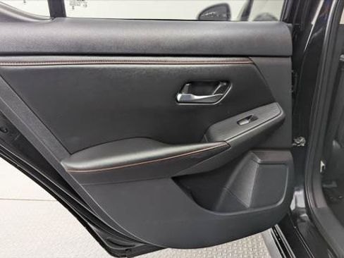 Used 2024 Nissan Sentra SR w/ SR Premium Package FWD image 16