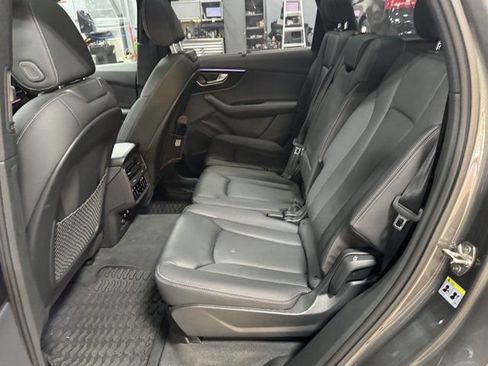 Used 2026 Audi Q7 3.0T Premium Plus w/ Premium Plus Package AWD/4WD image 38