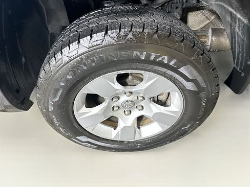 Used 2019 RAM 1500 Big Horn image 10