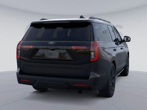 New 2026 Ford Expedition Platinum w/ Stealth Appearance Package image 11