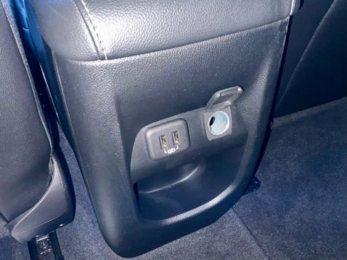 Used 2020 Chevrolet Colorado ZR2 image 55