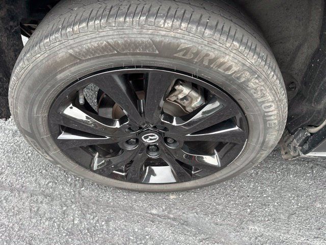 Certified 2024 MAZDA CX-30 AWD 2.5 S w/ Select Sport Pkg image 6