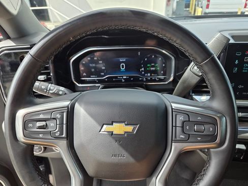 Used 2025 Chevrolet Silverado 2500 LT w/ Convenience Package AWD/4WD image 30