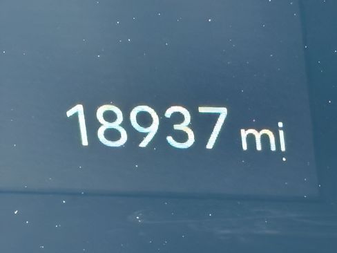 Used 2024 Hyundai Santa Fe Limited AWD/4WD image 34