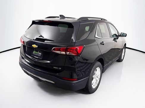 Used 2024 Chevrolet Equinox LT AWD/4WD image 9