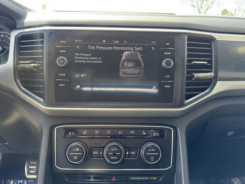 Used 2021 Volkswagen Atlas SE w/ Panoramic Sunroof Package image 21