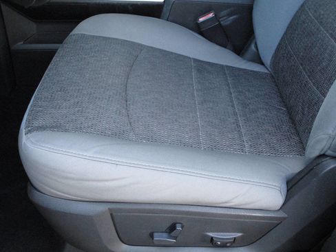 Used 2017 RAM 1500 Big Horn image 10