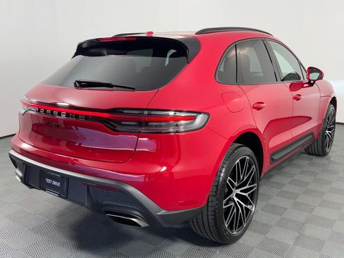 Certified 2026 Porsche Macan AWD/4WD image 5