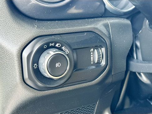 Used 2023 Jeep Wrangler Unlimited Sport AWD/4WD image 11