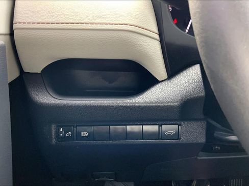 Used 2024 Toyota RAV4 XLE Premium image 34