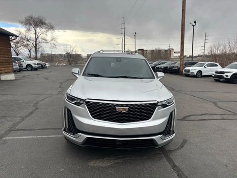 Used 2020 Cadillac XT6 Premium Luxury image 2