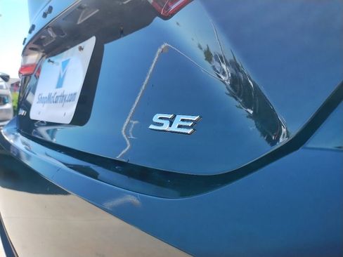 Used 2025 Toyota Camry SE FWD image 13