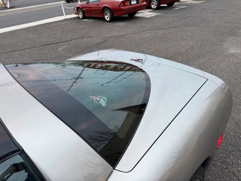 Used 2000 Chevrolet Corvette Coupe w/ Memory Pkg image 34