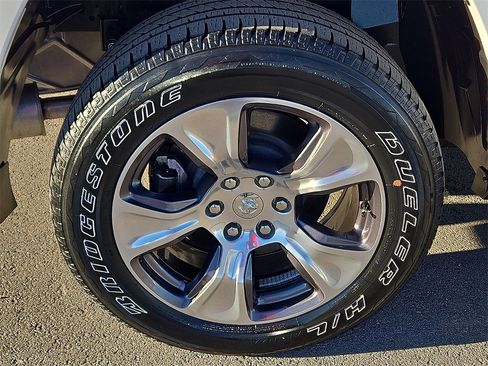 Used 2024 RAM 1500 Laramie image 7