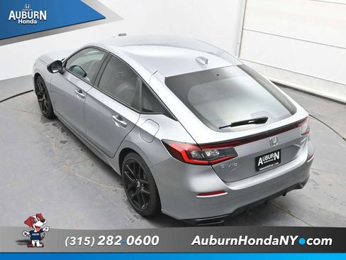 Used 2022 Honda Civic Sport image 28
