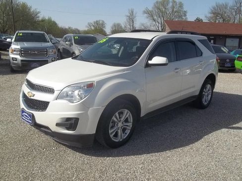Used 2015 Chevrolet Equinox LT w/ Driver Convenience Package image 1