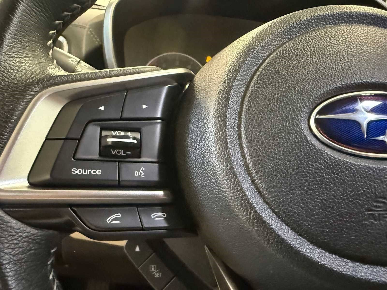 Used 2020 Subaru Ascent Premium w/ Convenience Package AWD/4WD image 28