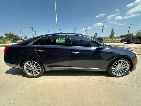 Used 2013 Cadillac XTS Platinum w/ Driver Assist Package FWD image 6