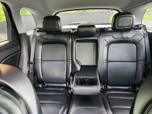 Used 2022 Lincoln Corsair Reserve w/ Elements Package image 20