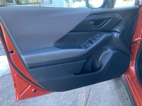Certified 2025 Subaru Crosstrek 2.0i Premium image 11