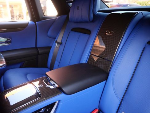 Used 2023 Rolls-Royce Ghost Black Badge w/ Black Badge Ghost Package image 31