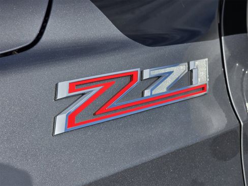 Used 2022 Chevrolet Tahoe Z71 image 14