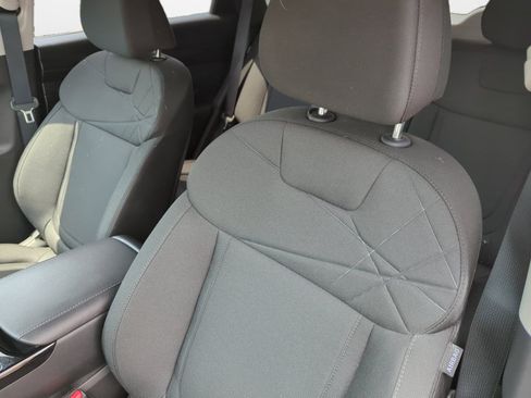 Certified 2025 Hyundai Tucson SEL AWD/4WD image 13