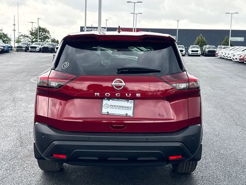 Used 2021 Nissan Rogue S FWD image 3