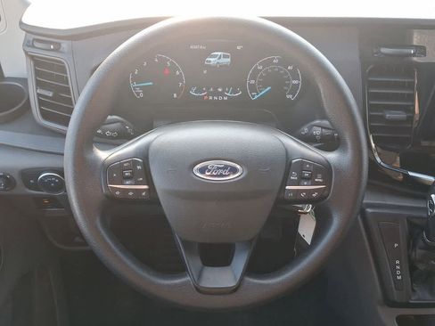 Used 2023 Ford Transit 350 XLT image 22
