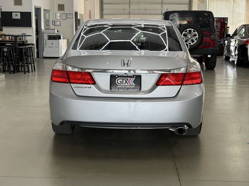 Used 2013 Honda Accord EX image 3