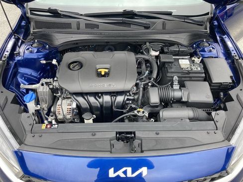 Used 2022 Kia Forte LXS w/ LXS Technology Package FWD image 26