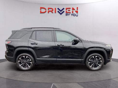 New 2026 Chevrolet Equinox RS w/ LPO, Floor Liner Package image 6