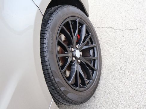 Used 2020 Land Rover Range Rover Sport SVR AWD/4WD image 41