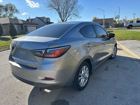Used 2016 Scion iA image 4