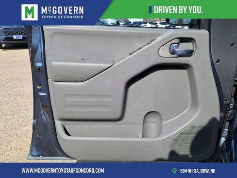 Used 2017 Nissan Frontier SV w/ SV Value Truck Package image 9