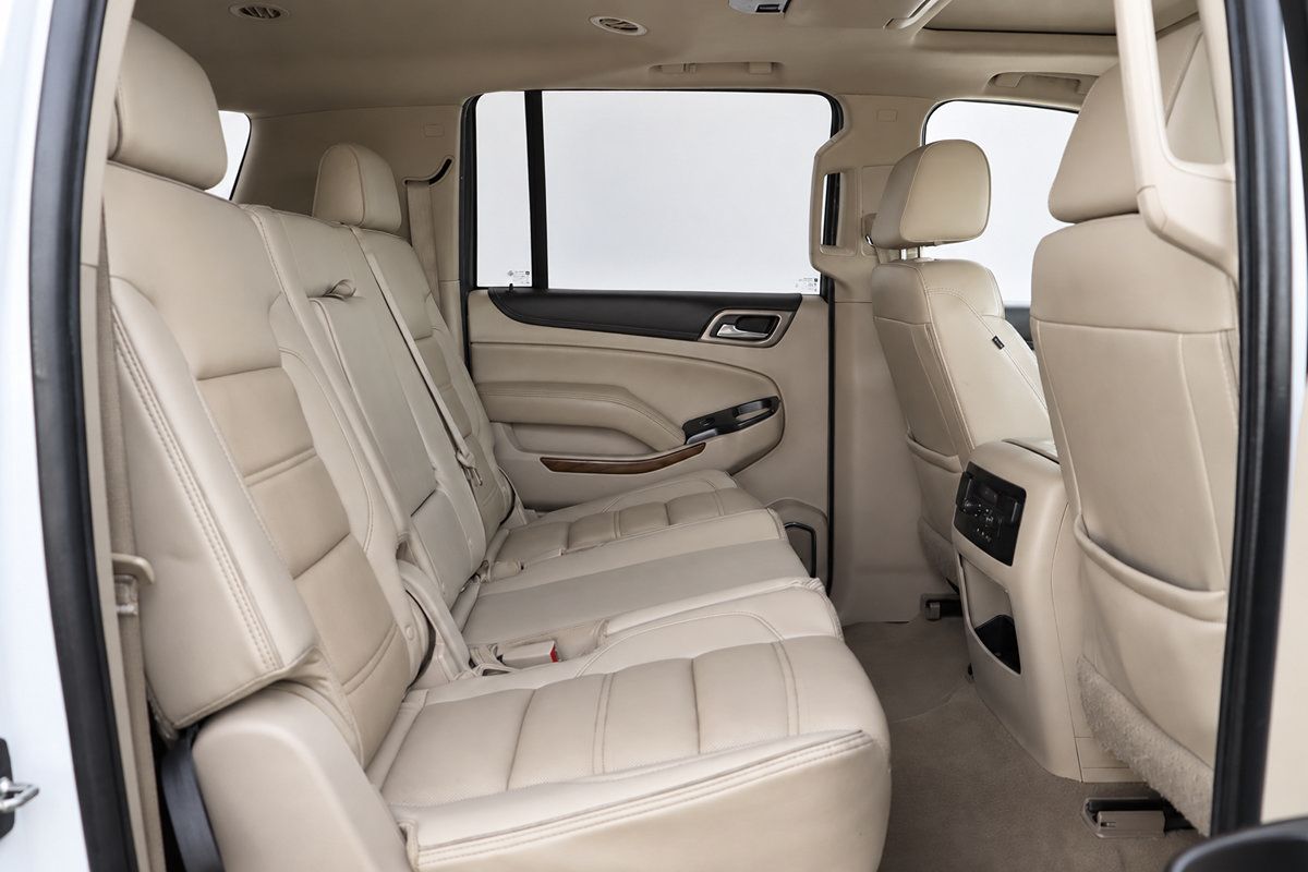 Used 2020 GMC Yukon XL Denali w/ Denali Premium Package AWD/4WD image 14