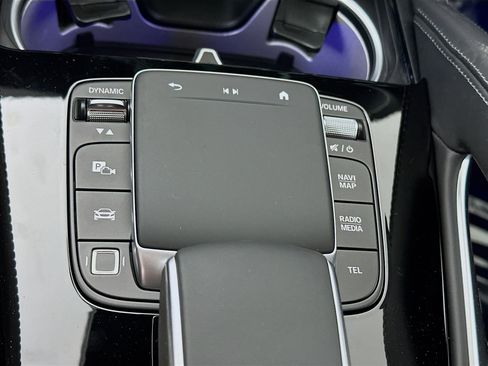 New 2026 Mercedes-Benz GLE 63 AMG S image 21